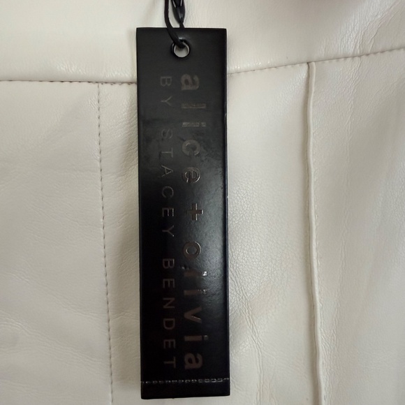 Alice and Olivia Dylan High Waist Faux Vegan Leather Fleeced Wide Leg Pants 8 - Picture 15 of 16